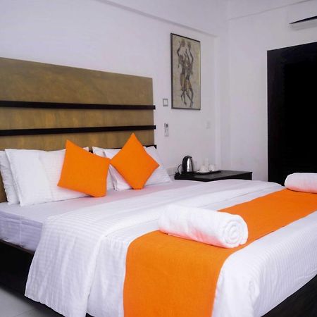 360 Beach Residence Negombo Luaran gambar