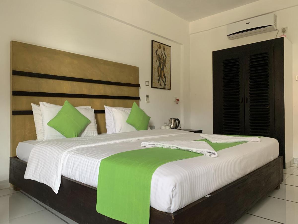 360 Beach Residence Negombo Luaran gambar