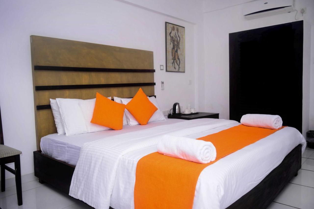 360 Beach Residence Negombo Luaran gambar